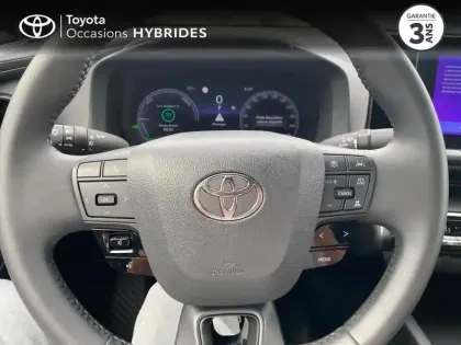 Photo 8 Toyota C-HR  1.8 Hybride 140ch Dynamic NG23