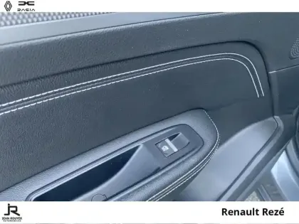 Photo 13 Renault Arkana  1.6 E-Tech hybride 145ch Techno -22