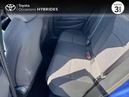 Photo 10 Toyota C-HR  1.8 Hybride 140ch Graphic MY26