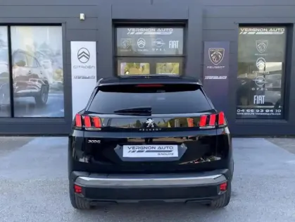 Photo 22 Peugeot 3008 II Puretech 130 S&S ALLURE