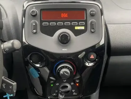 Photo 6 Citroën C1 II VTi 72 S&S BVM Feel