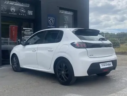 Photo 26 Peugeot 208 II PureTech 75 S&S Active Pack
