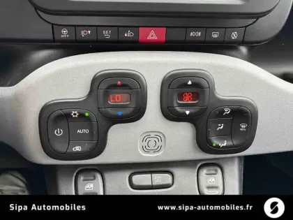 Photo 16 Fiat Panda City Cross 1.0 70 ch Hybride BSG S/S