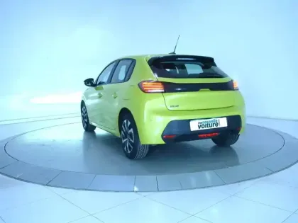 Photo 22 Peugeot 208  PureTech 100 S&S BVM6