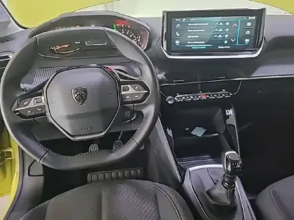 Photo 23 Peugeot 208  PureTech 100 S&S BVM6