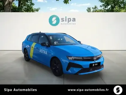 Photo 6 Opel Astra  Sports Tourer Hybride Rechargeable 195 ch