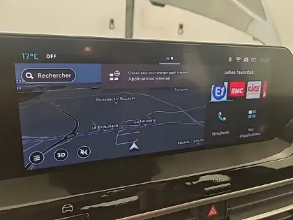 Photo 45 Citroën C4  Hybride 145 ch e-DCS6