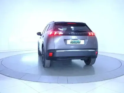 Photo 26 Peugeot 2008  PureTech 100 S&S BVM6