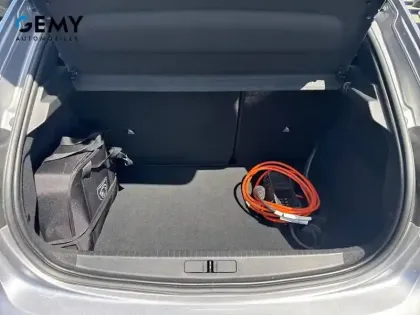 Photo 5 Peugeot 208  Electrique 50 kWh 136ch