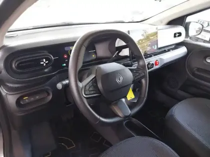 Photo 10 Renault Twingo  E-Tech Electrique 80 ch autonomie urbaine