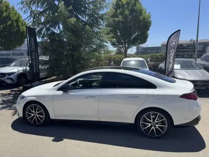 Photo 6 Mercedes CLA  180 8F-eDCT