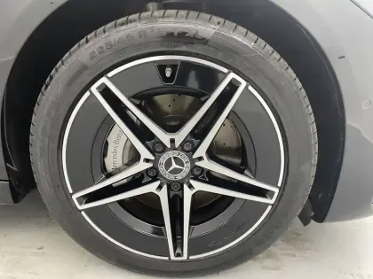 Photo 17 Mercedes Classe C  Break 300 e 9G-Tronic e-Hybrid EQ