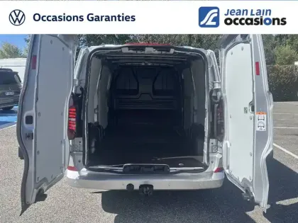Photo 13 Volkswagen Transporter  VAN L1H1 2.0 TDI 150 BVA8