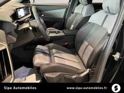 Photo 11 Opel Grandland  1.2 Turbo Hybrid 145 ch e-DCT6