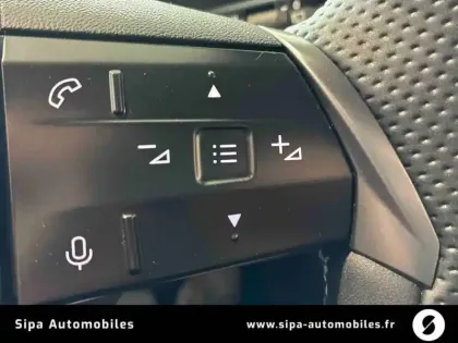 Photo 28 Opel Grandland  1.2 Turbo Hybrid 145 ch e-DCT6