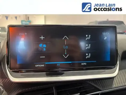 Photo 13 Peugeot 2008  PureTech 130 S&S BVM6