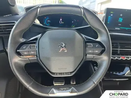 Photo 13 Peugeot 2008  Electrique 136 ch