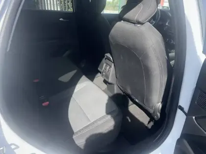 Photo 16 Renault Captur  TCe 90