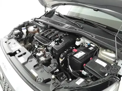 Photo 9 Peugeot 208  PureTech 75 S&S BVM5