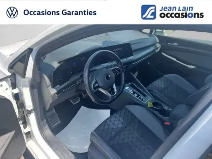Photo 12 Volkswagen Golf  1.5 eTSI OPF 150 DSG7