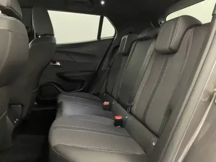 Photo 14 Peugeot 2008  PureTech 130 S&S EAT8