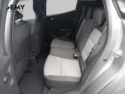 Photo 9 Renault Clio  E-Tech full hybrid 145