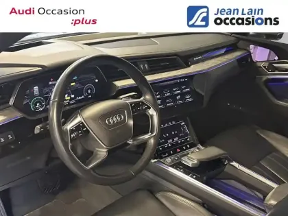 Photo 10 Audi E-tron  55 quattro 408 ch