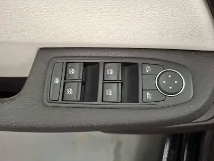 Photo 30 Renault Clio  E-Tech hybride 145