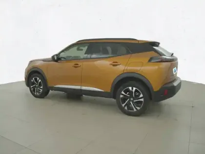 Photo 7 Peugeot 2008  PureTech 130 S&S EAT8