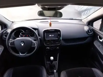 Photo 9 Renault Clio  dCi 90 Energy