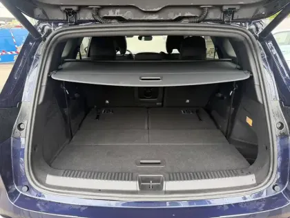 Photo 16 Renault Espace  full hybrid E-Tech 200 ch 7pl