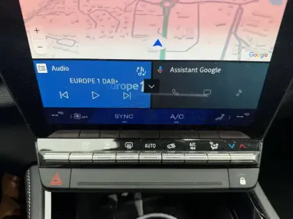 Photo 21 Renault Espace  full hybrid E-Tech 200 ch 7pl