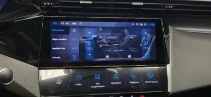 Photo 32 Peugeot 308  SW Plug-in Hybrid 195 ch e-DCS7