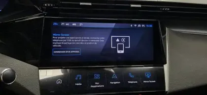 Photo 31 Peugeot 308  SW Plug-in Hybrid 195 ch e-DCS7