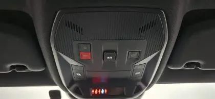 Photo 20 Peugeot 308  SW Plug-in Hybrid 195 ch e-DCS7