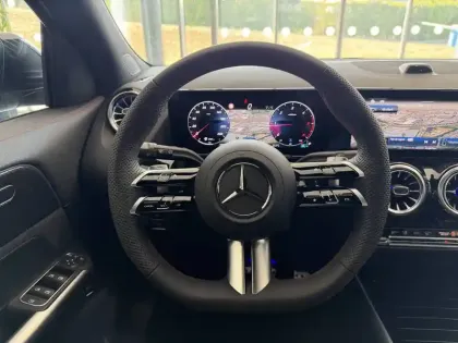Photo 5 Mercedes GLA  200 d 8G-DCT