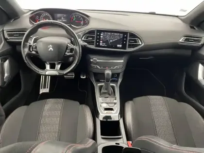 Photo 32 Peugeot 308  SW 1.2 PureTech 130ch S&S EAT6