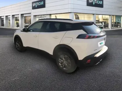 Photo 6 Peugeot 2008  PureTech 130 S&S BVM6