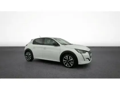 Photo 11 Peugeot 208  Electrique 50 kWh 136ch