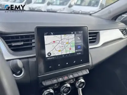 Photo 24 Renault Captur  E-Tech full hybrid 145