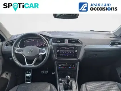 Photo 7 Volkswagen Tiguan  2.0 TDI 150ch DSG7