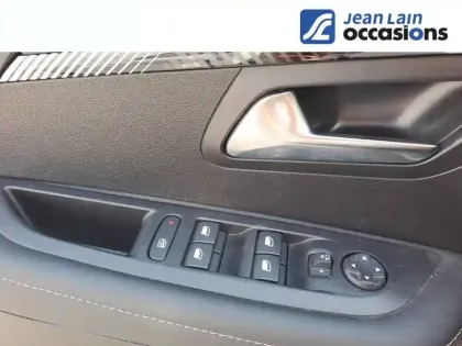 Photo 18 Peugeot 208  PureTech 100 S&S BVM6