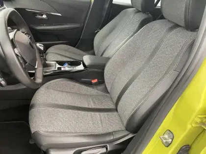 Photo 13 Peugeot 208  PureTech 100 S&S BVM6