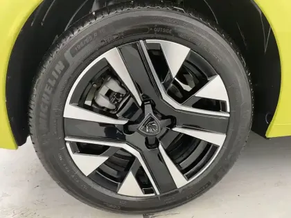 Photo 15 Peugeot 208  PureTech 100 S&S BVM6