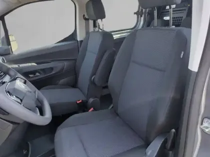 Photo 10 Citroën Berlingo  CA REPLIABLE XL DIESEL 130 CH AUT.
