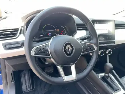 Photo 20 Renault Clio  E-Tech full hybrid 145
