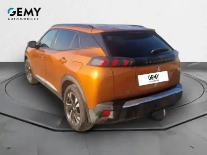 Photo 6 Peugeot 2008  PureTech 100 S&S BVM6
