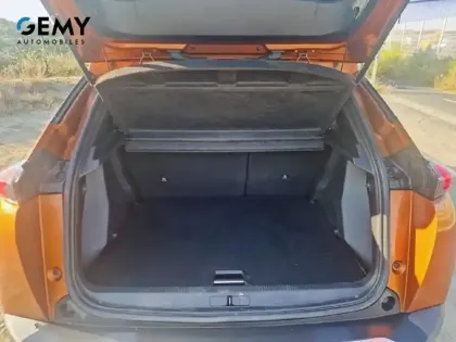 Photo 5 Peugeot 2008  PureTech 100 S&S BVM6
