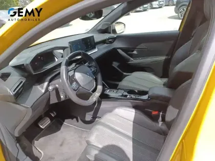 Photo 8 Peugeot 208  Electrique 50 kWh 136ch