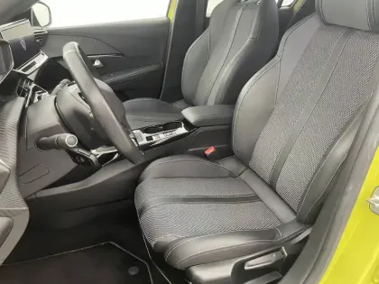 Photo 13 Peugeot 208  PureTech 100 S&S BVM6